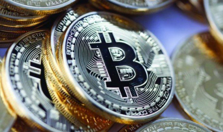 reális e pénzt keresni a 2022 as bitcoin felülvizsgálatokon? bináris opciós kereskedési koncepció