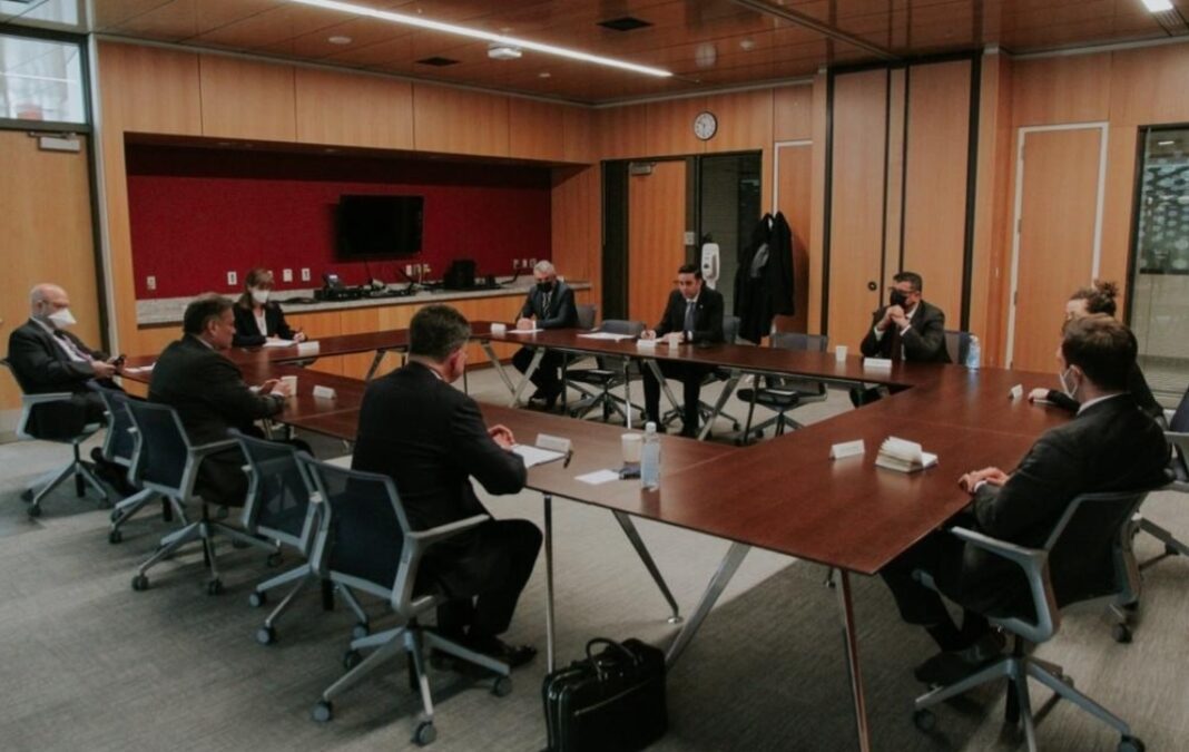 pas-takimi-escobar-lajcak-abdixhiku,-ldk-del-me-komunikate-per-media