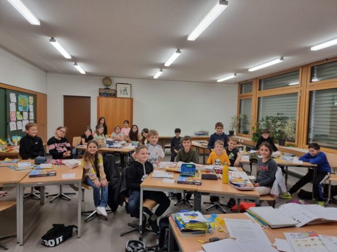 Zvicër: Hapet një klasë e gjuhës shqipe në Trübach të Kantonit të St. Gallenit